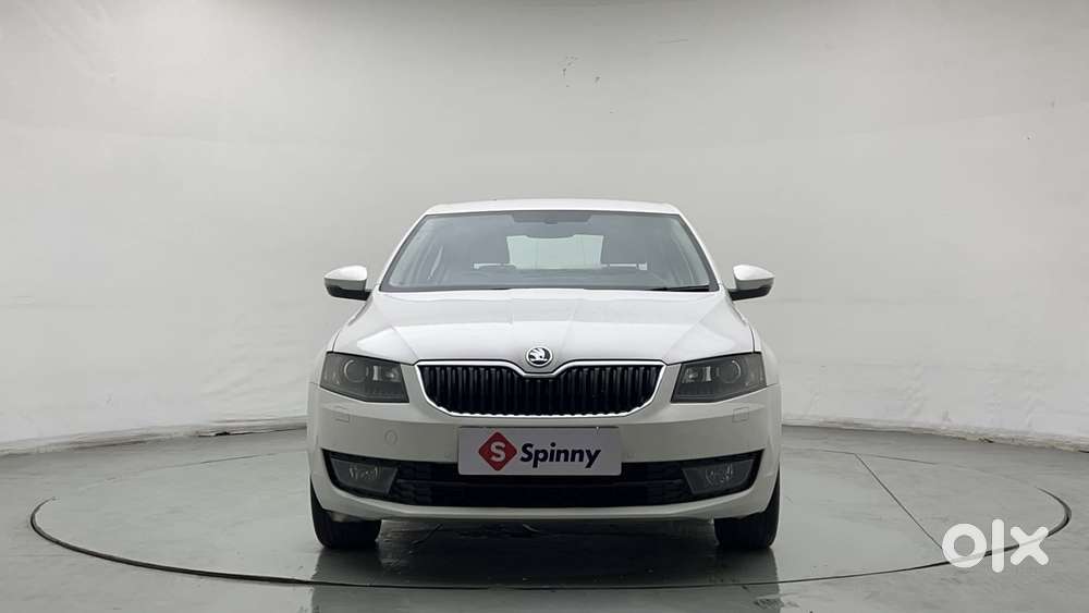 Skoda Octavia Ambition Plus 1.8 Tsi At, 2017, Petrol