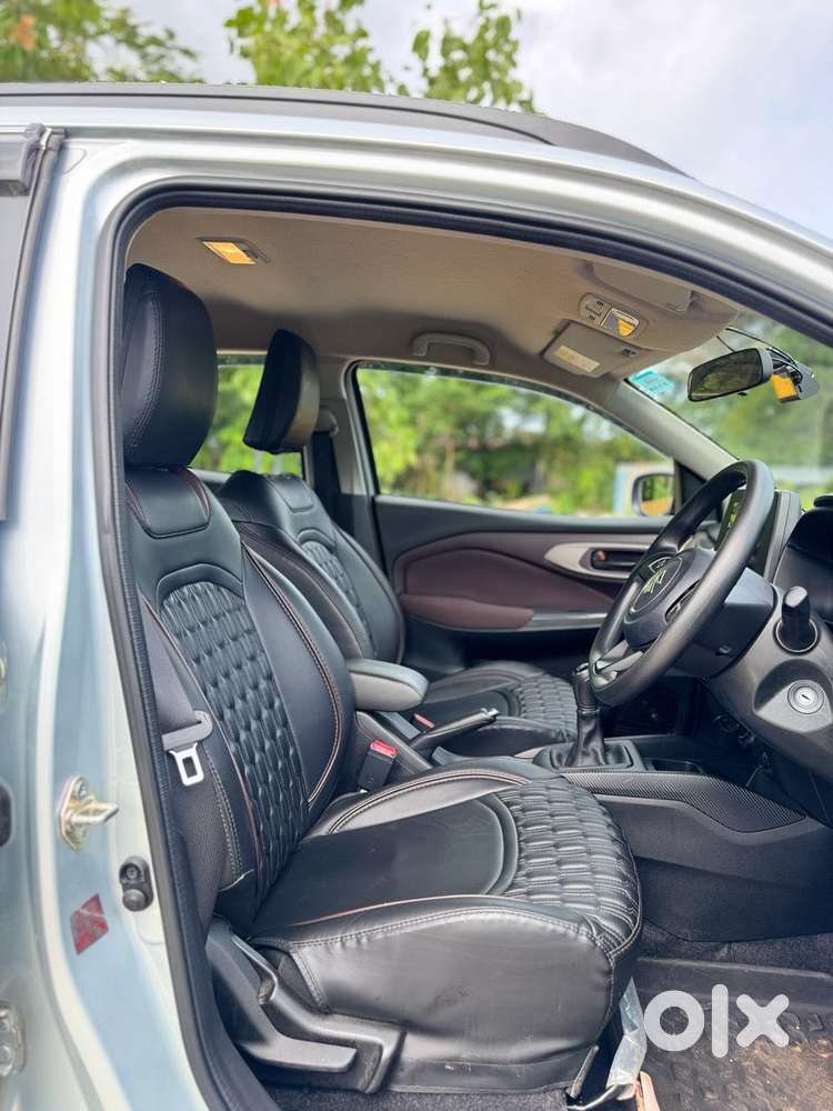 Maruti Suzuki Fronx Delta Plus 1.2l Mt, 2024, Petrol