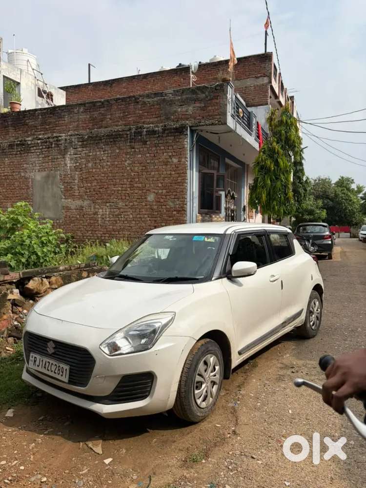 Maruti Suzuki Swift Lxi 2018