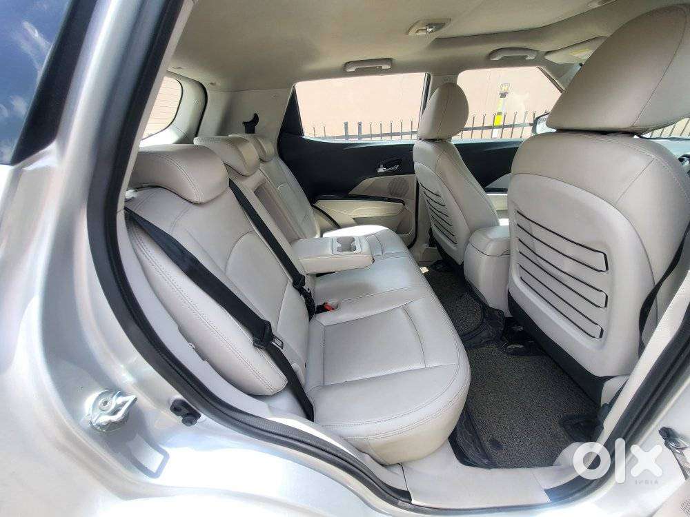 Mahindra Xuv300 W8 Amt Optional Diesel, 2019, Diesel