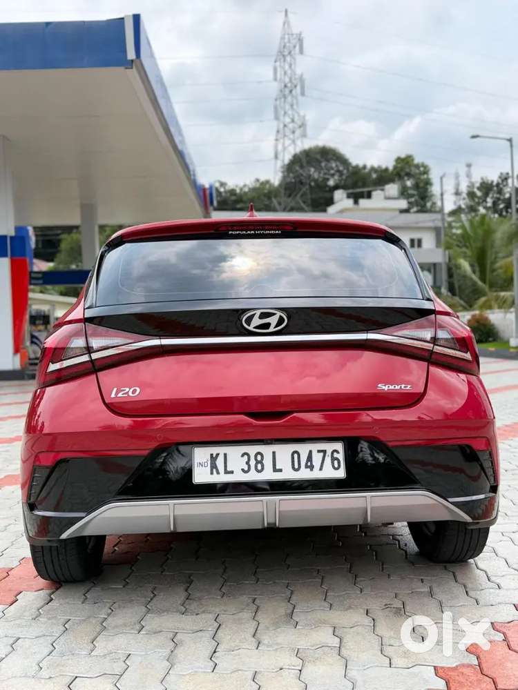 New I20 Sports Option Petrol Manual Low Km Sunroof Model