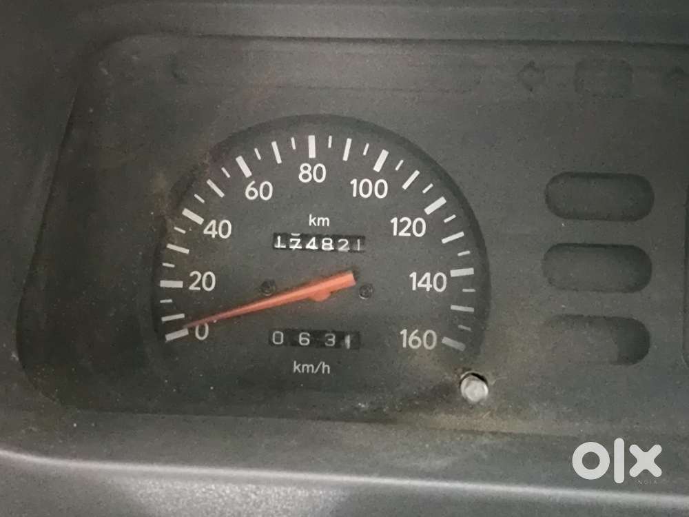 Toyota Qualis Gs 10-seater Diesel  2002  Single Owner  Well Maintai