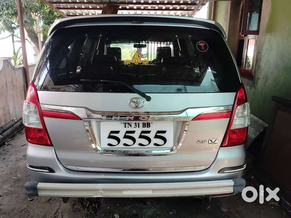 *toyota Innova 2015 – Well Maintained  Vip Registration Number