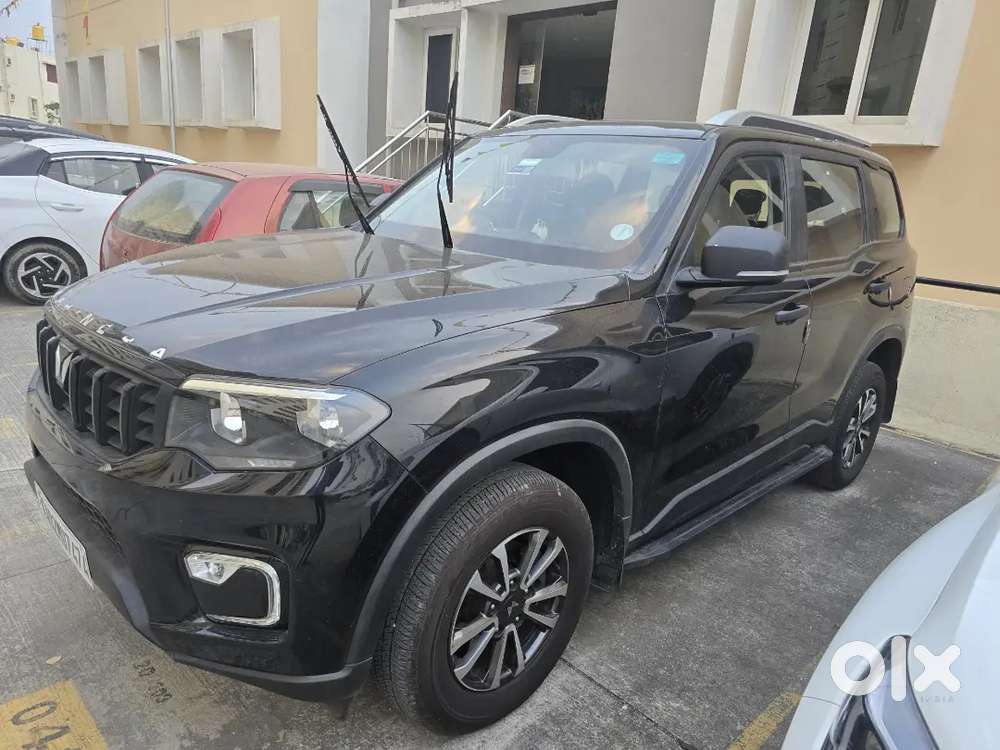 Mahindra Scorpio N 2023 Petrol Mt Just 5800 Kms Driven,excellent Condi