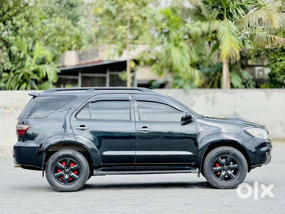 Toyota Fortuner 3.0 Diesel, 2010, Diesel