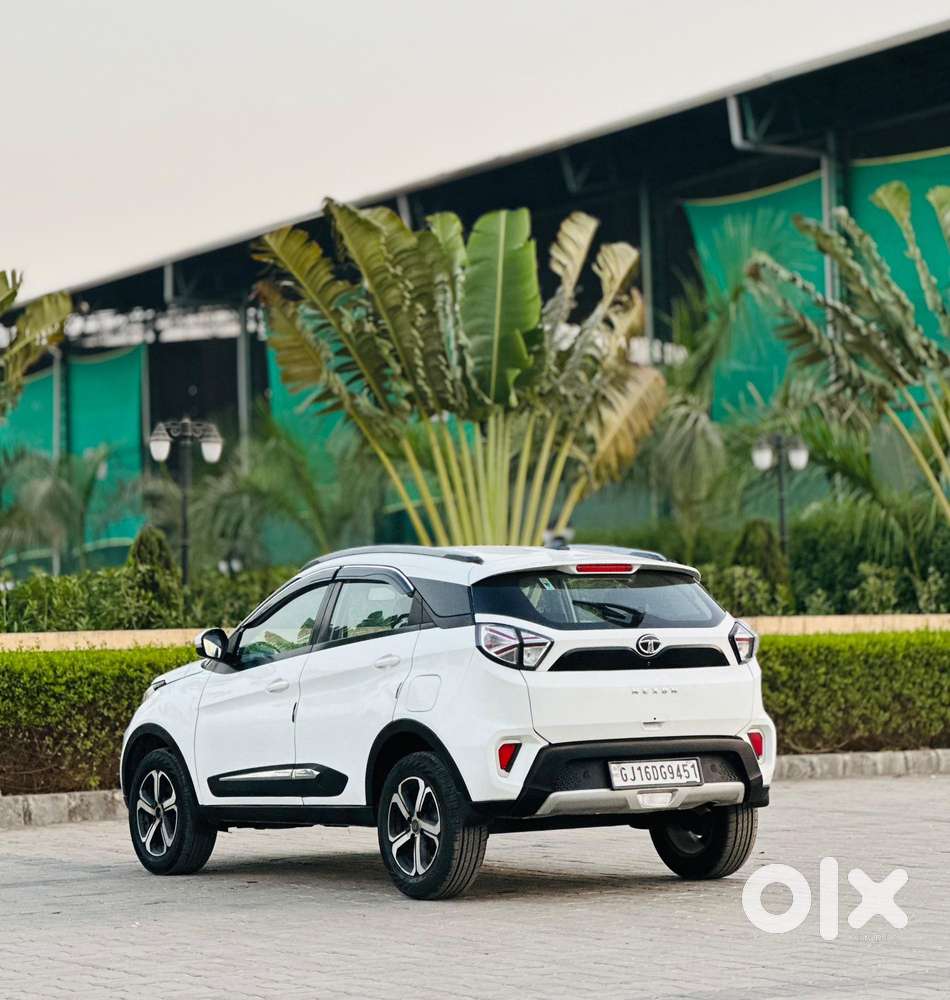 Tata Nexon Xz Plus (hs), 2023, Diesel