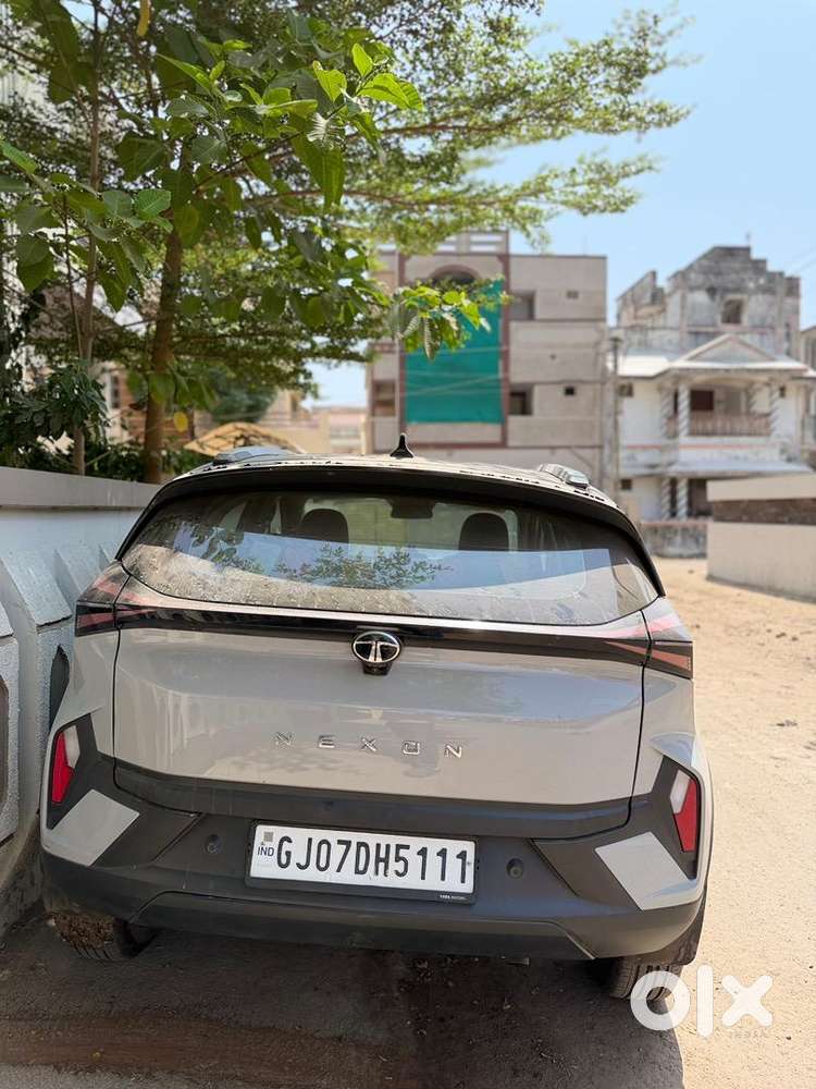 Tata Nexon Petrol Automatic