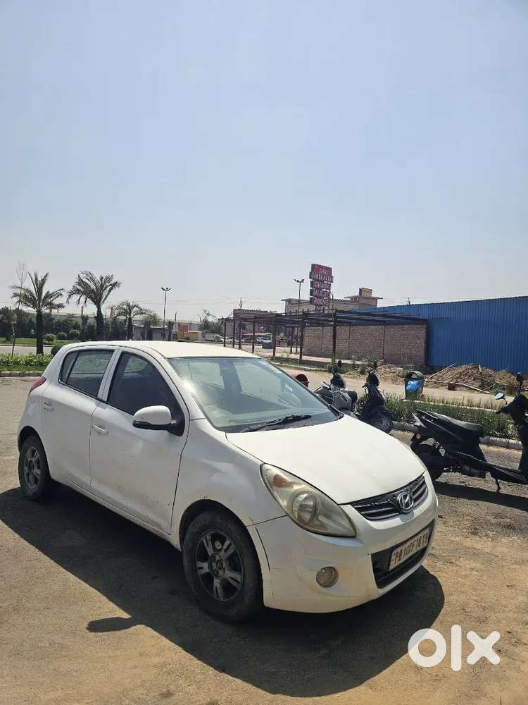 Hyundai I20 2011 Diesel 76000 Km Driven