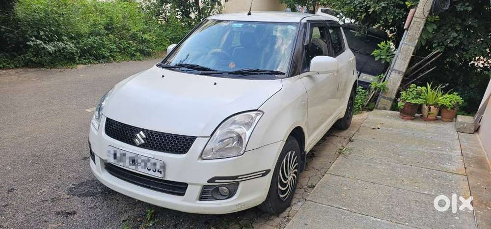 Swift Vxi Petrol 2011 In Excellent Condition