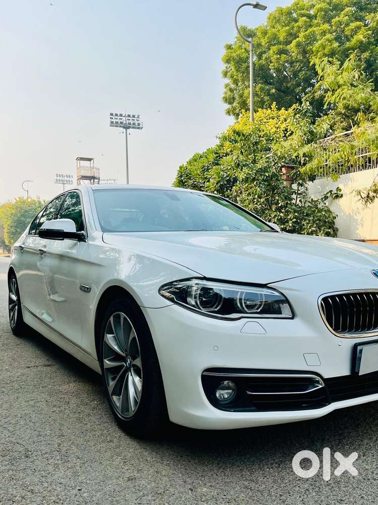 Bmw 5 Series 2.0 520i Luxury Line, 2016, Petrol