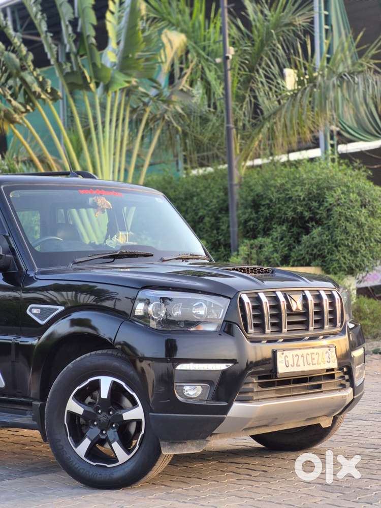 Mahindra Scorpio Classic 2.2 S 11 Mt 7 Str, 2024, Diesel