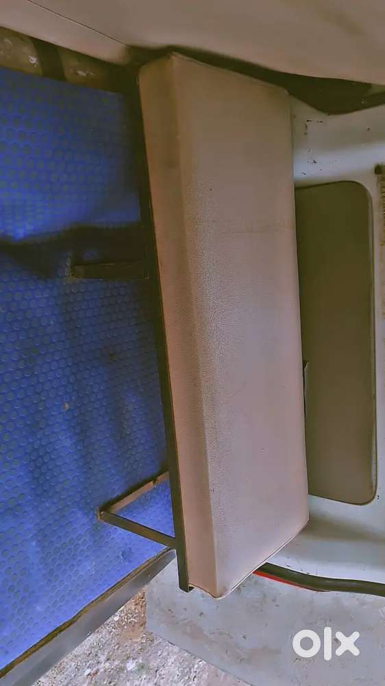 5 Seater Ac  , S White Color ,all Documents Complete,petrol & Cng