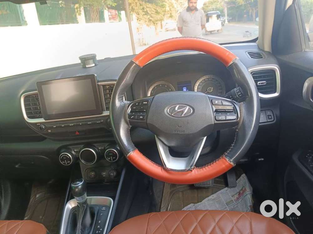 Hyundai Venue Sx+ At, 2019, Petrol