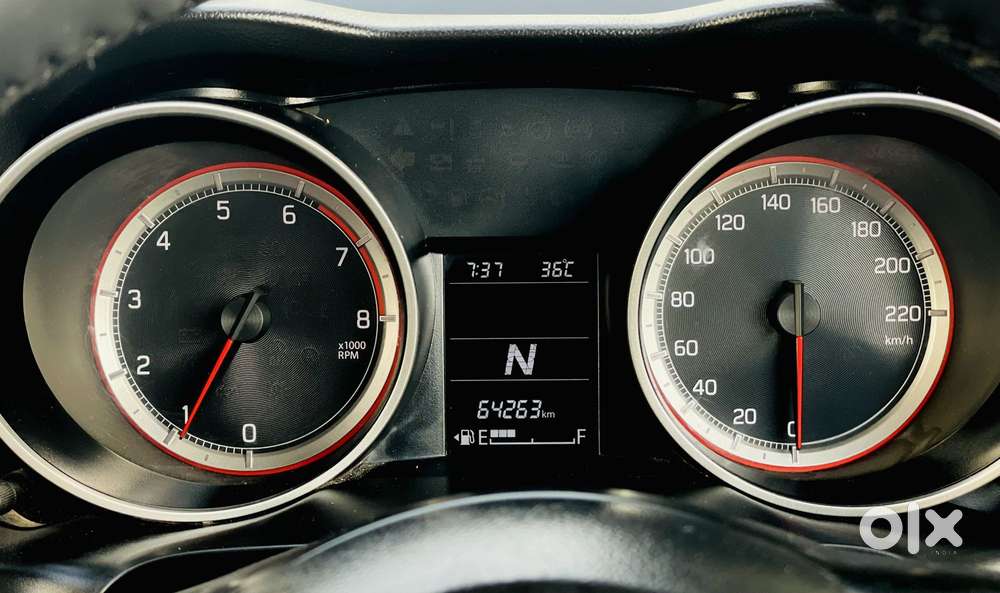 Maruti Suzuki Swift Amt Vvt Zxi, 2021, Petrol