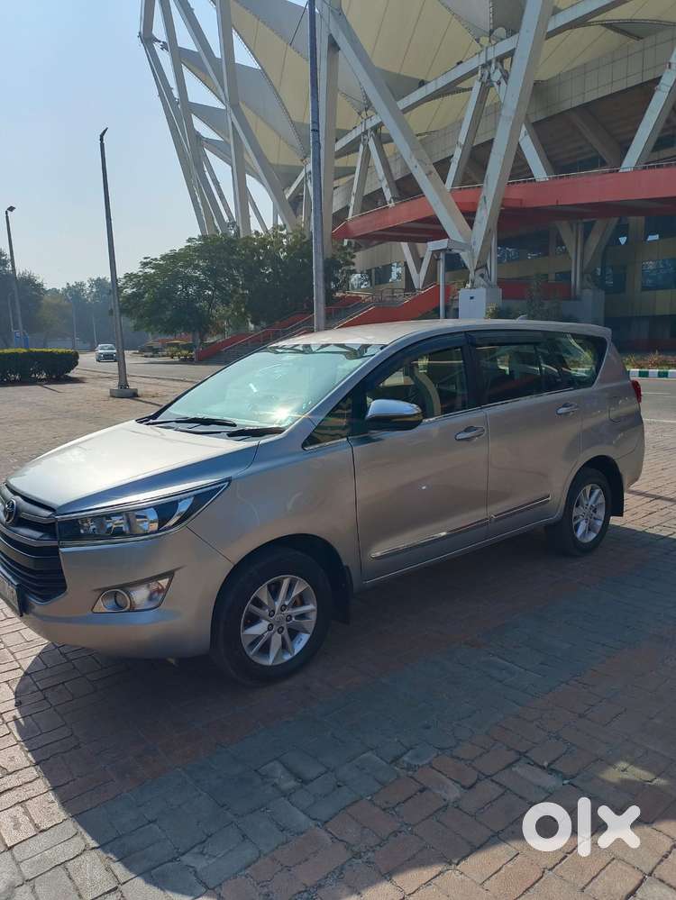 Toyota Innova Crysta 2.4 G Mt, 2020, Diesel