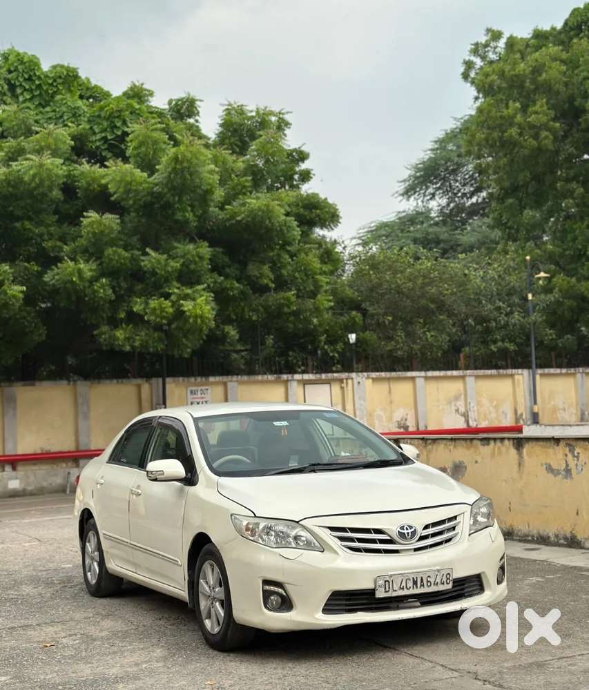 Toyota Corolla Altis 1.8g Limited, 2012, Petrol