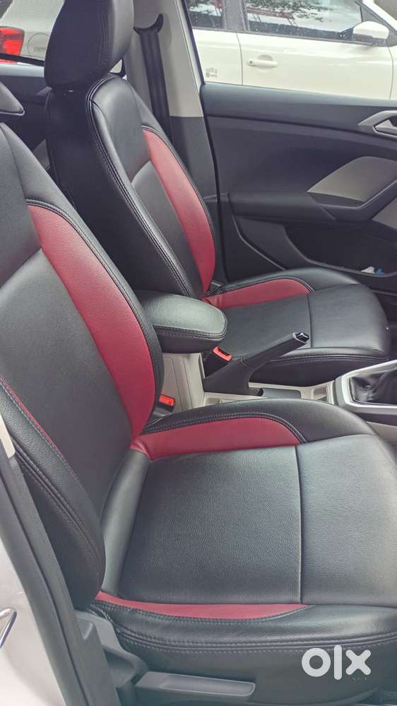 Volkswagen Taigun 1.0 Tsi Highline At, 2022, Petrol