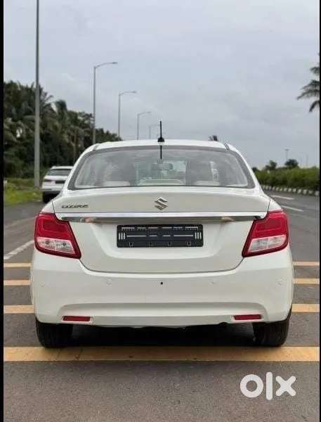 Maruti Suzuki Dzire 1.2 Zxi Amt, 2020, Petrol