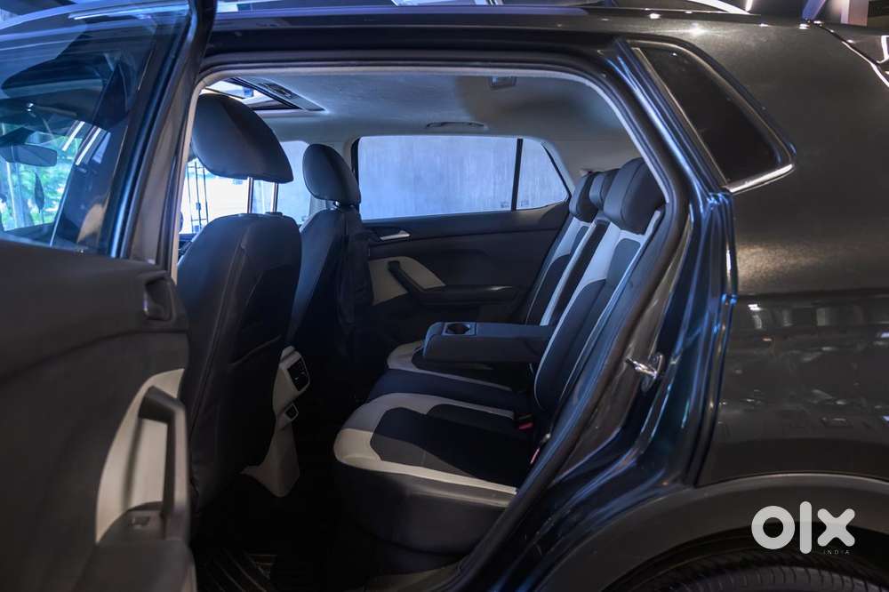 Volkswagen Taigun 1.0 Tsi Topline At, 2022, Petrol