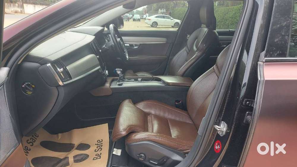 Volvo V90 Cross Country D5 Inscription, 2018, Diesel