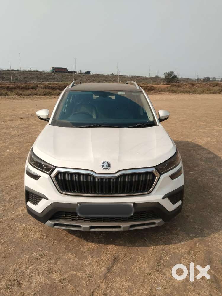 Skoda Kushaq 1.0 Tsi Style, 2023, Petrol