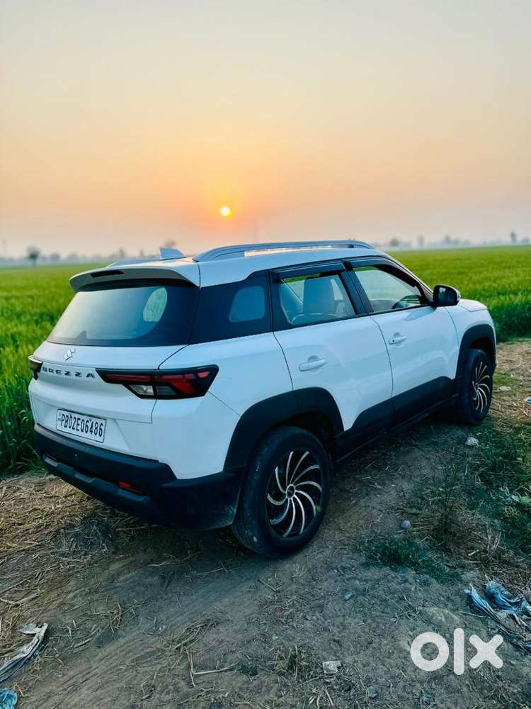 Maruti Suzuki Brezza 2023 Petrol 35000 Km Driven