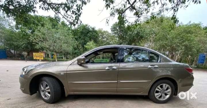 Honda Accord 2.4 Manual, 2010, Petrol