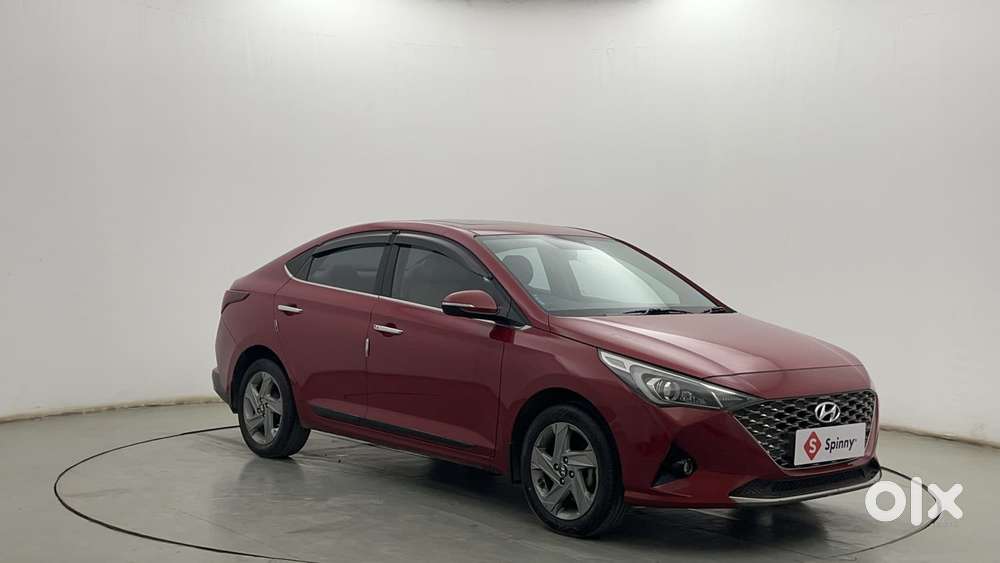 Hyundai Verna 1.5 Sx Ivt, 2022, Petrol