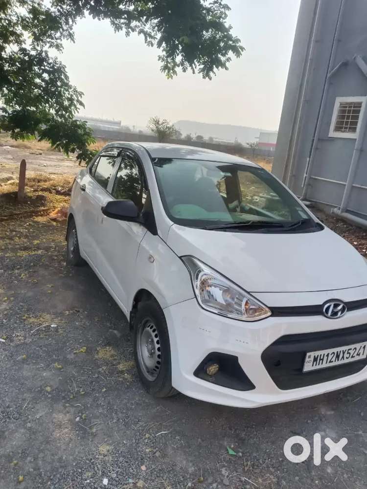 Hyundai Xcent 2017 Cng & Petrol  185000 Km Drive
