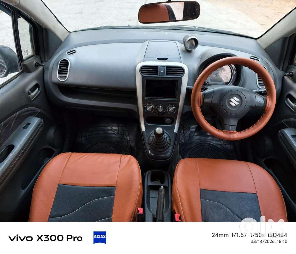 Maruti Suzuki Ritz Vxi, 2012, Petrol