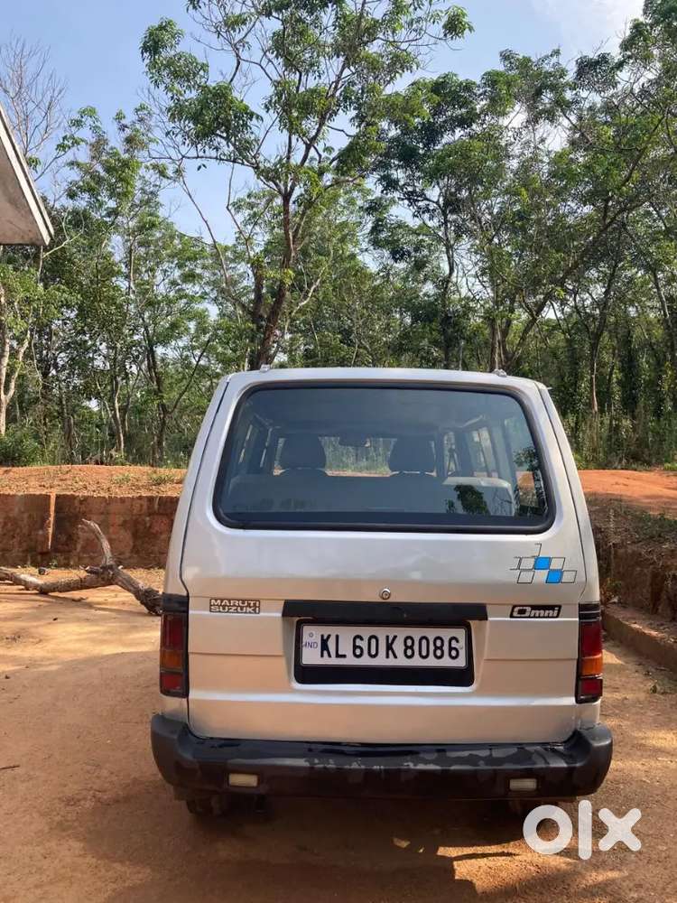 Maruti Suzuki Omni 2016 Petrol Well Maintained