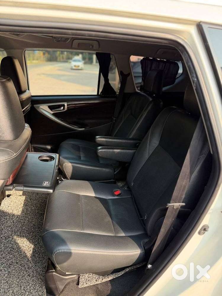 Toyota Innova Crysta 2.4 Zx Mt, 2019, Diesel