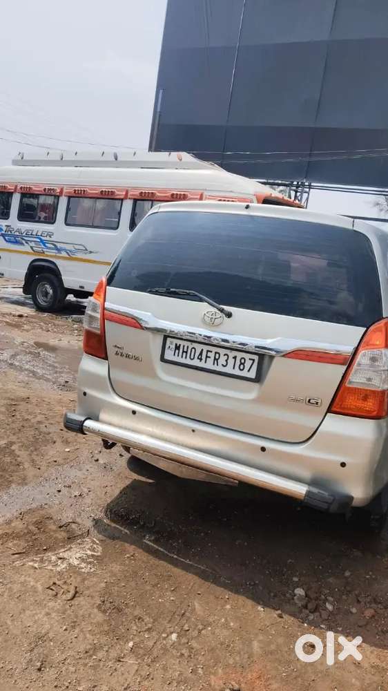 2012 Toyota Innova G Diesel Private 7st