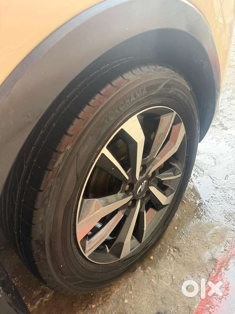 Mahindra Xuv 300 W8 (o)