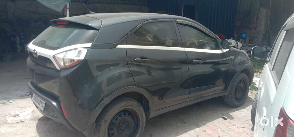 Tata Nexon 1.5 Revotorq Xm, 2019, Petrol