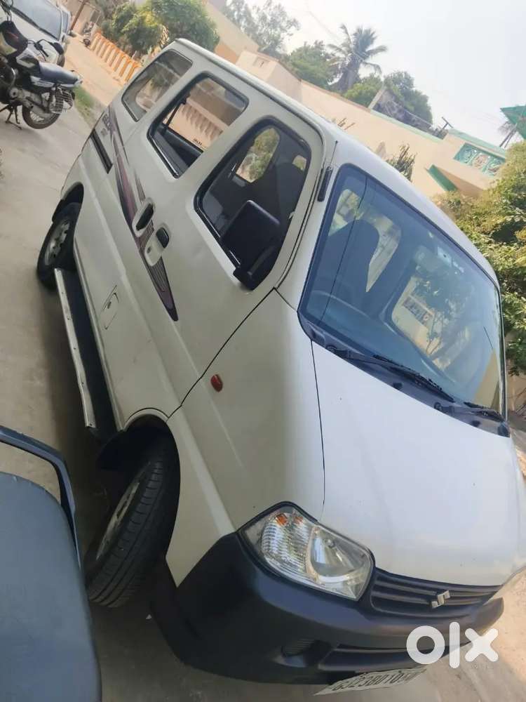 Maruti Suzuki Eeco 2016 Year