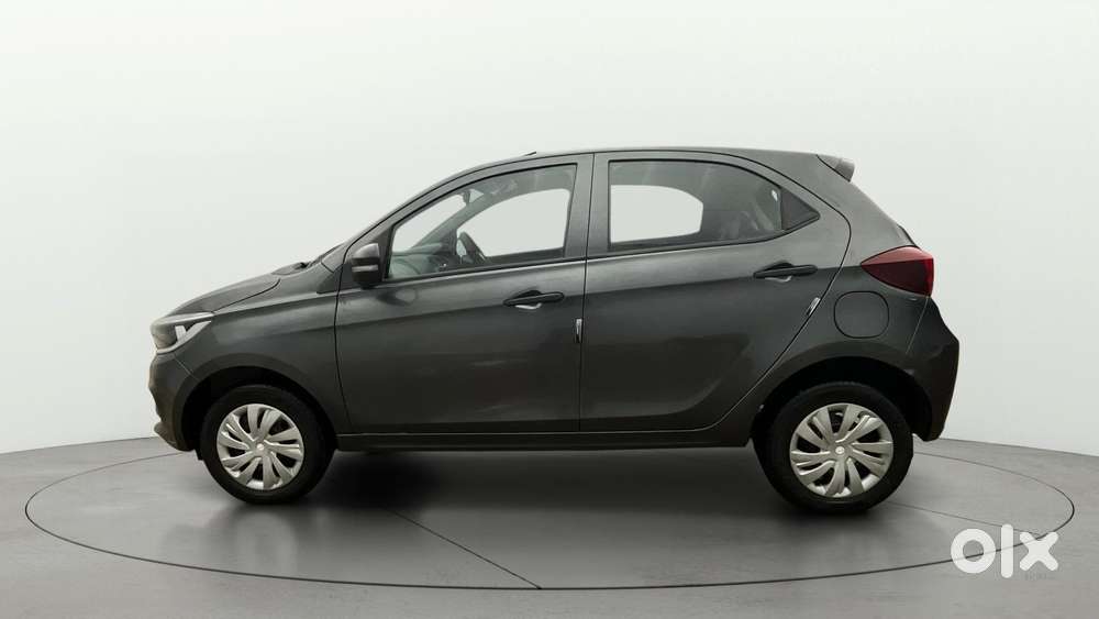 Tata Tiago 1.2 Revotron Xm, 2024, Cng & Hybrids