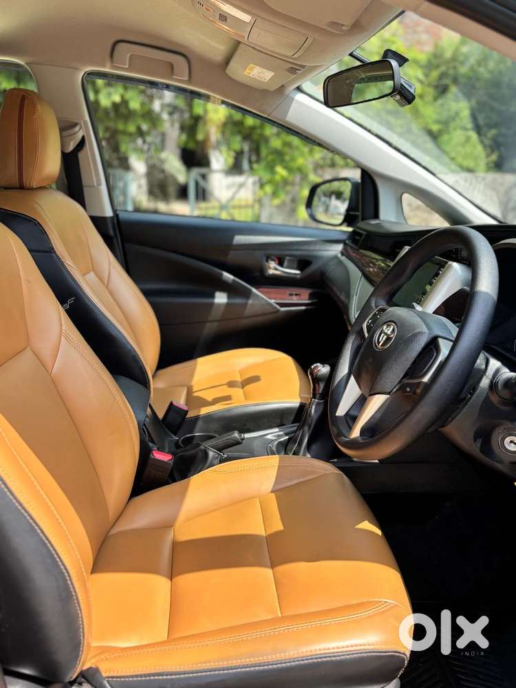 Toyota Innova Crysta 2.4 G Mt, 2024, Diesel