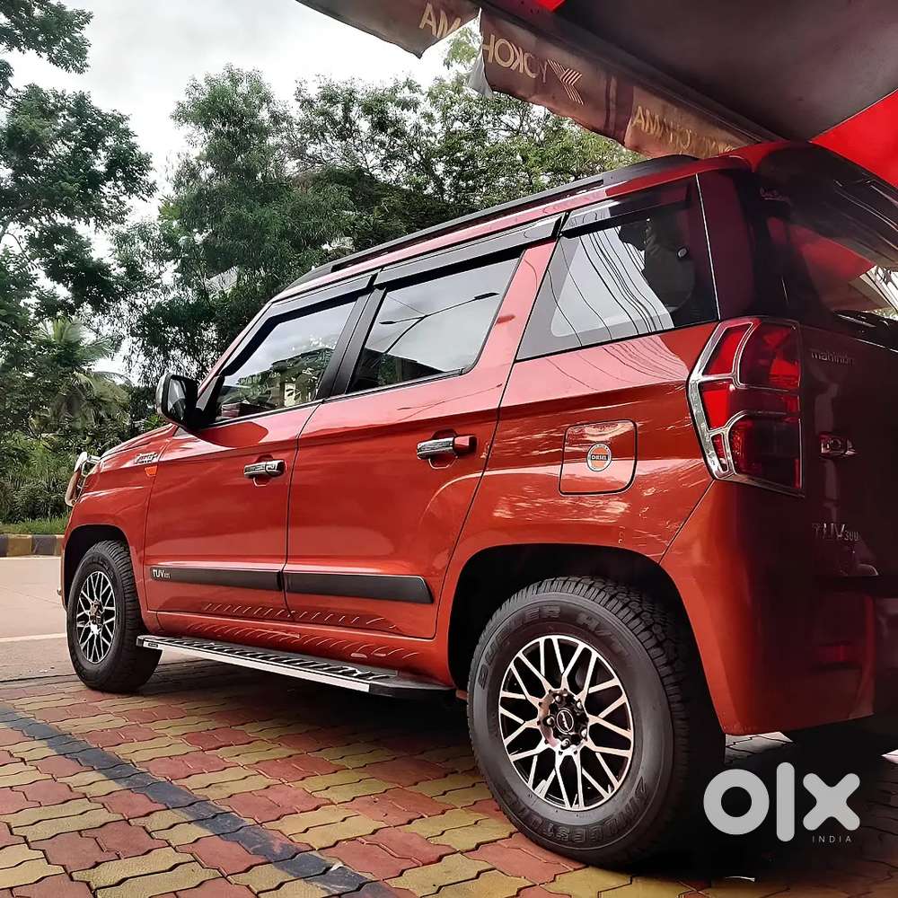 Mahindra Tuv 300 2016 Diesel 102000 Km Driven