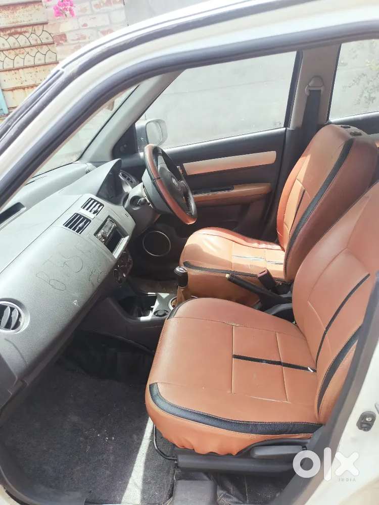 Maruti Suzuki Swift 2011