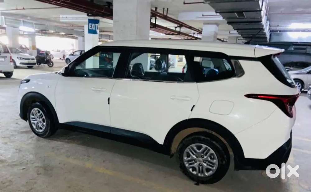 Kia Carens 1.5 Premium 2022