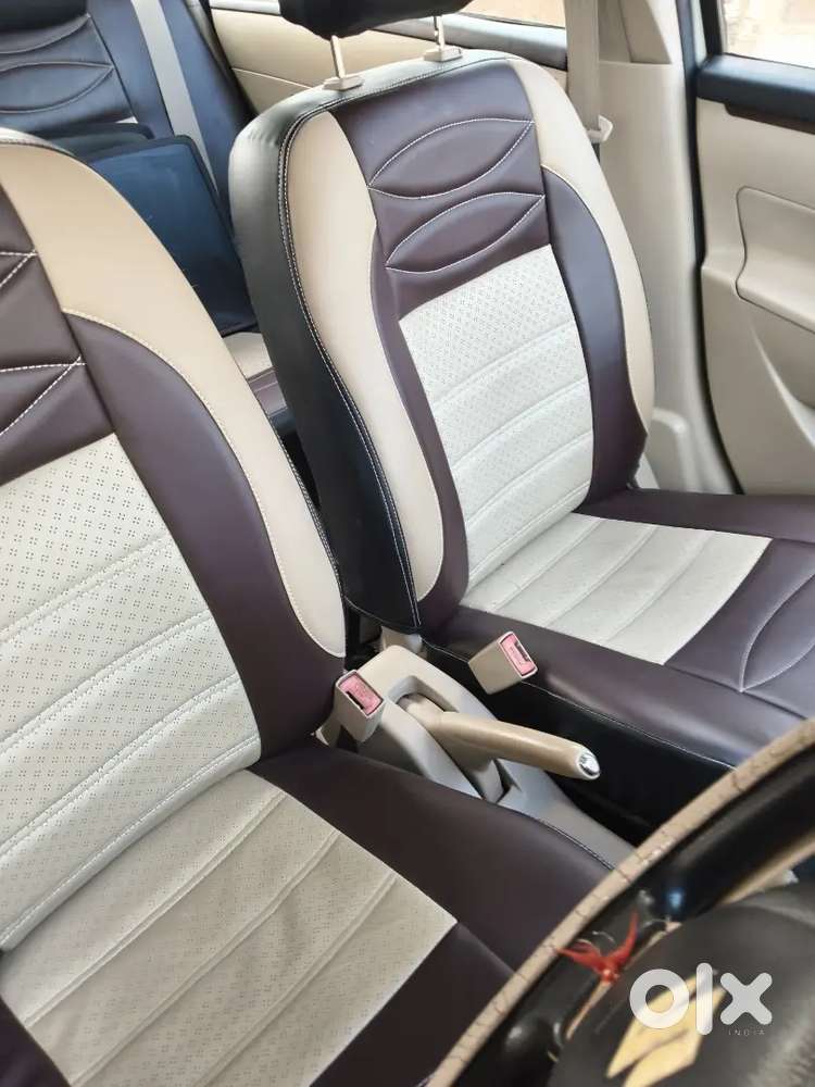 Maruti Suzuki Dzire 1.2 Zxi 2012