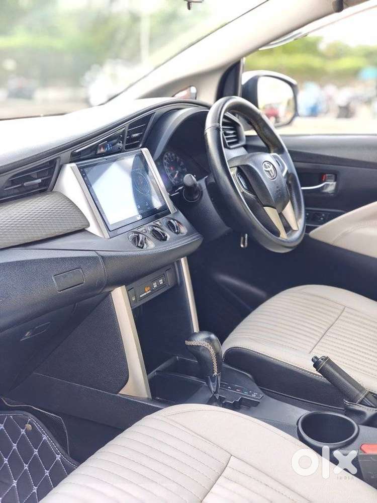 Toyota Innova Crysta 2.8 Gx At, 2017, Diesel