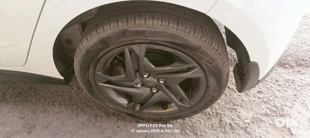Well Maintained New Condition Car To Sell
