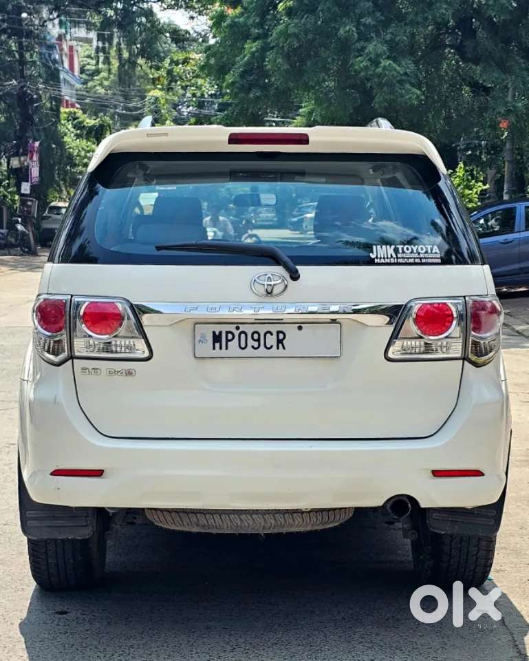 Toyota Fortuner, 2014, Diesel