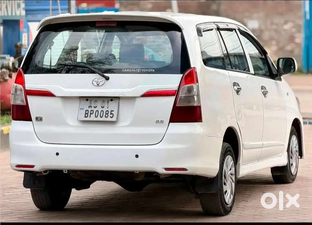 Toyota Innova 2014