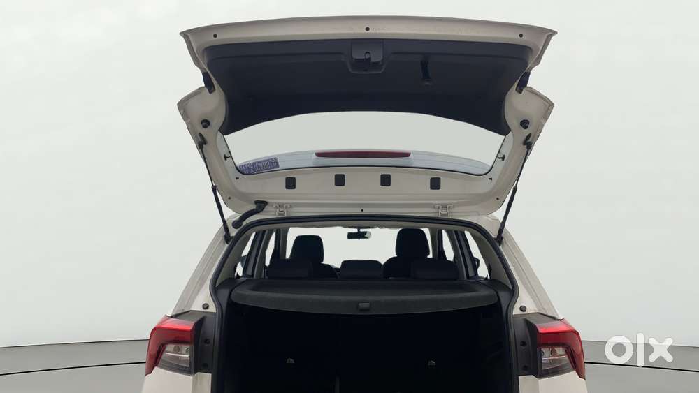 Skoda Kushaq 1.0 Ambition Classic Tsi At, 2021, Petrol