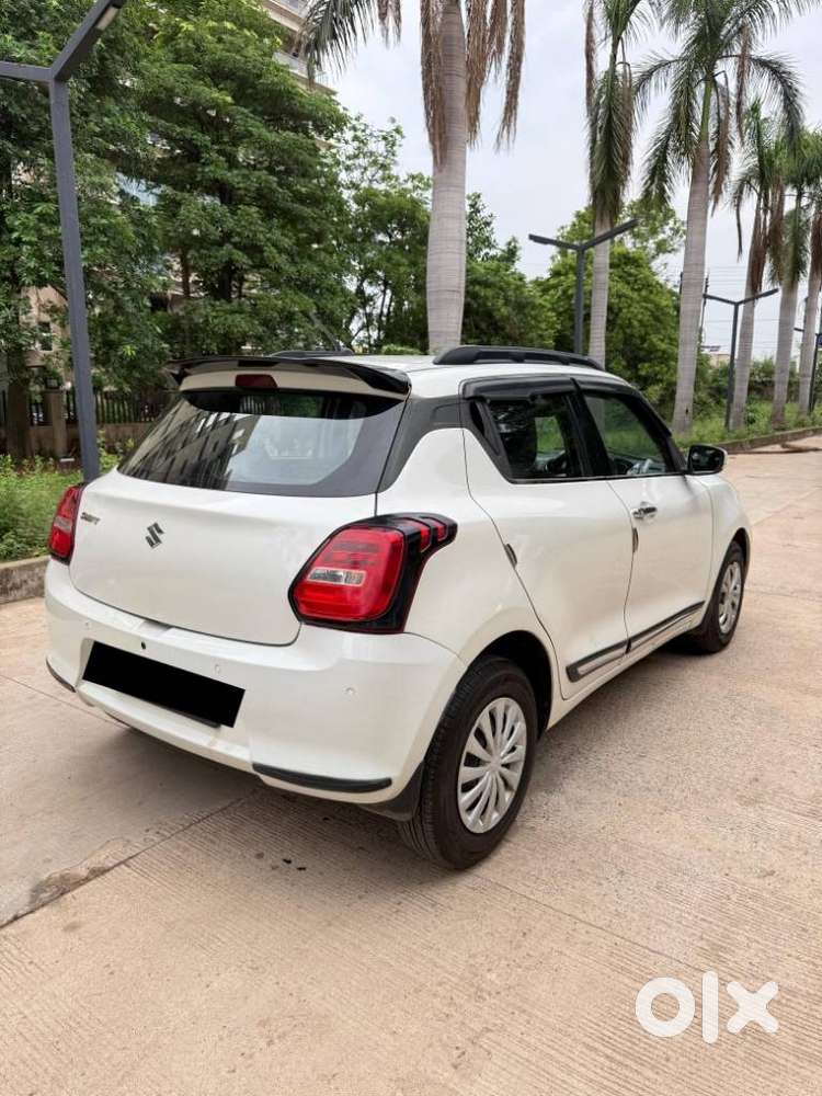 Maruti Suzuki Swift Vvt Vxi, 2021, Petrol