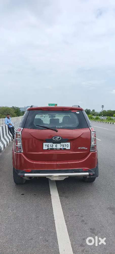 Mahindra Xuv500 Diesel 2012 With 113000 Km Driven