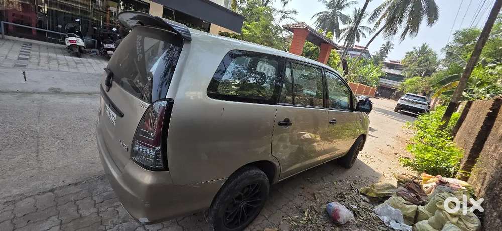 Im Selling My Innova  Geniune 46500 Run Its G Version